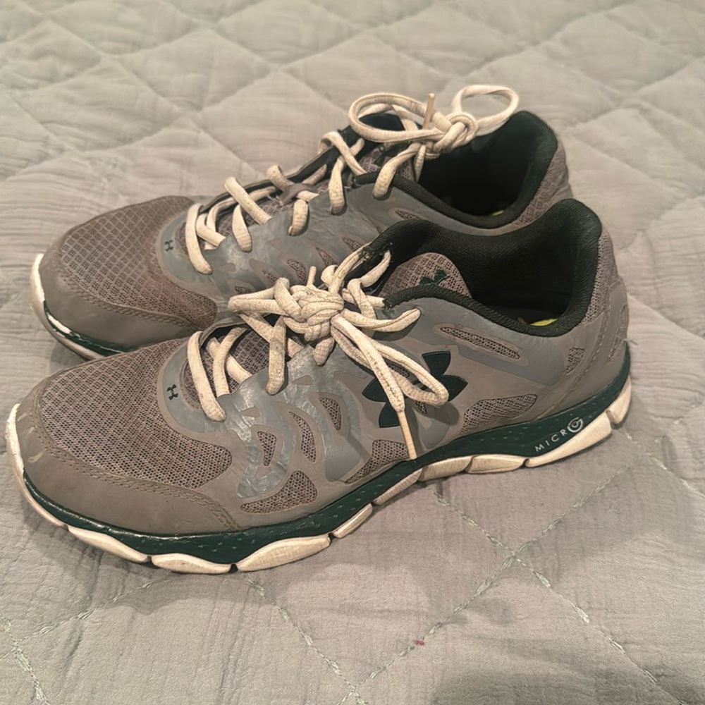 Under armour micro G gray and green sneakers women’s 9